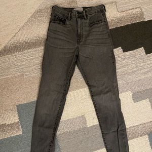 Everlane High-Rise Skinny Jean